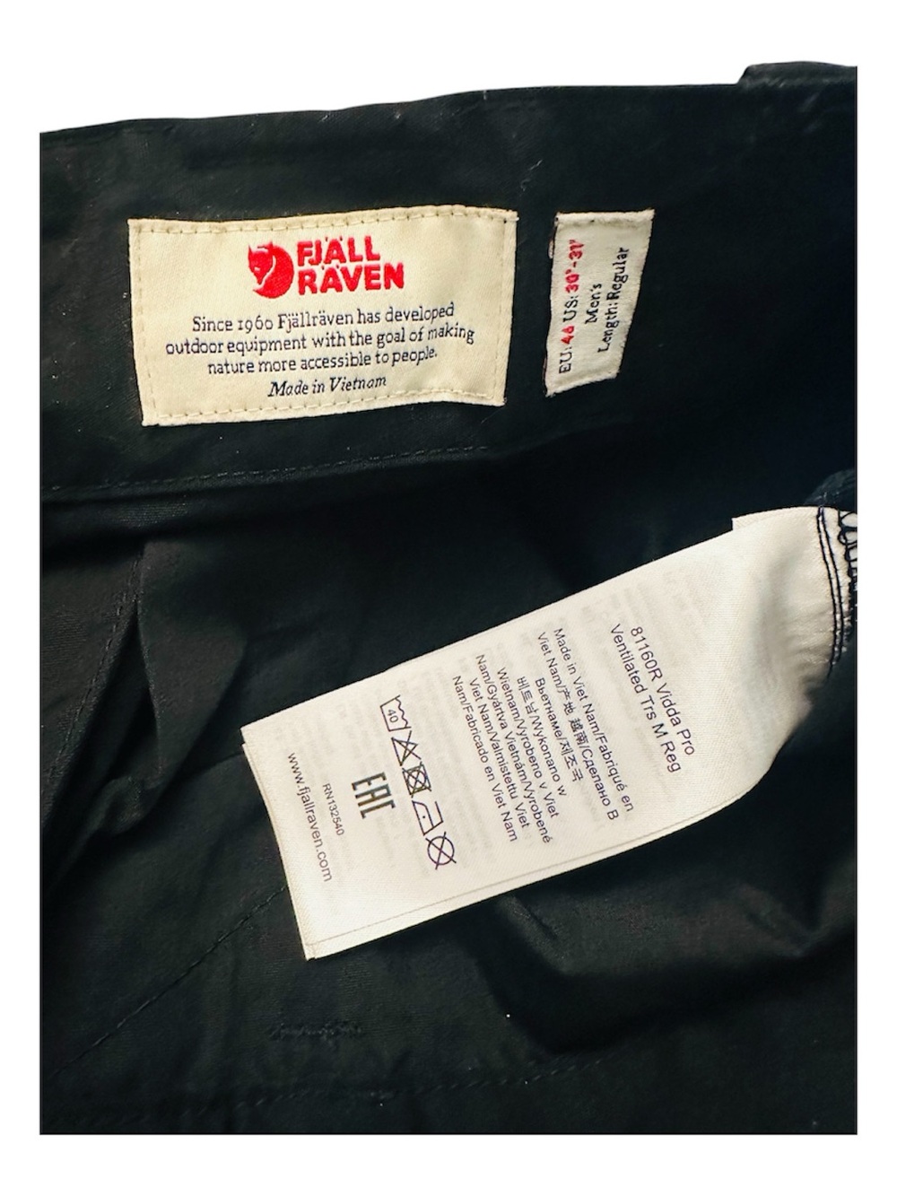 Fjallraven Black Two-Tone Cargo Pants - Picture 7 of 9